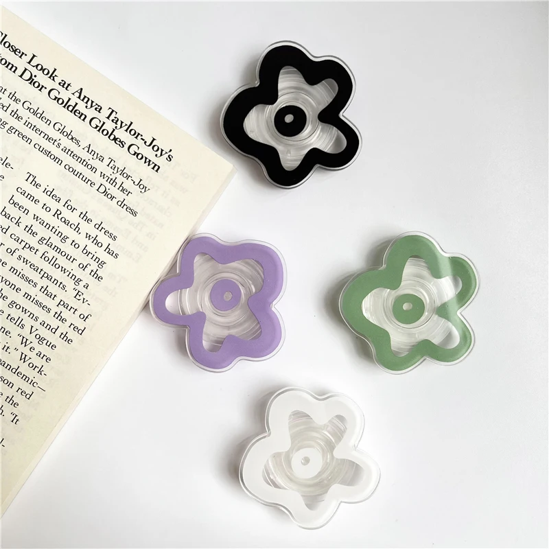 Cute Flower Expandable Phone Grip Holder