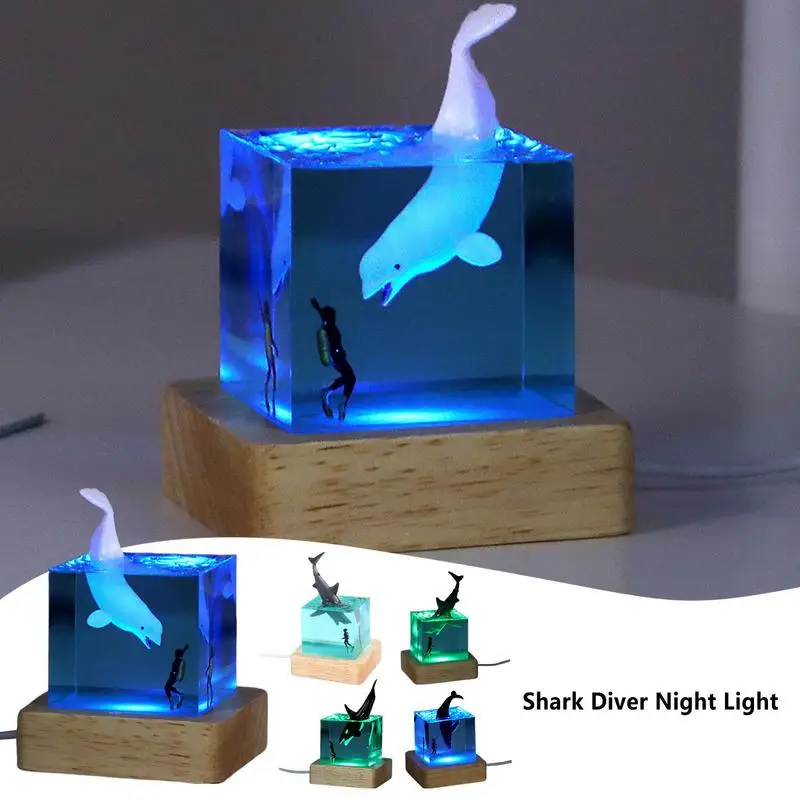 

Creative Ocean Shark Diver Night Light Portable Whale Diver Lamp Resin Cube Decoration USB LED Night Light for Home Bedside