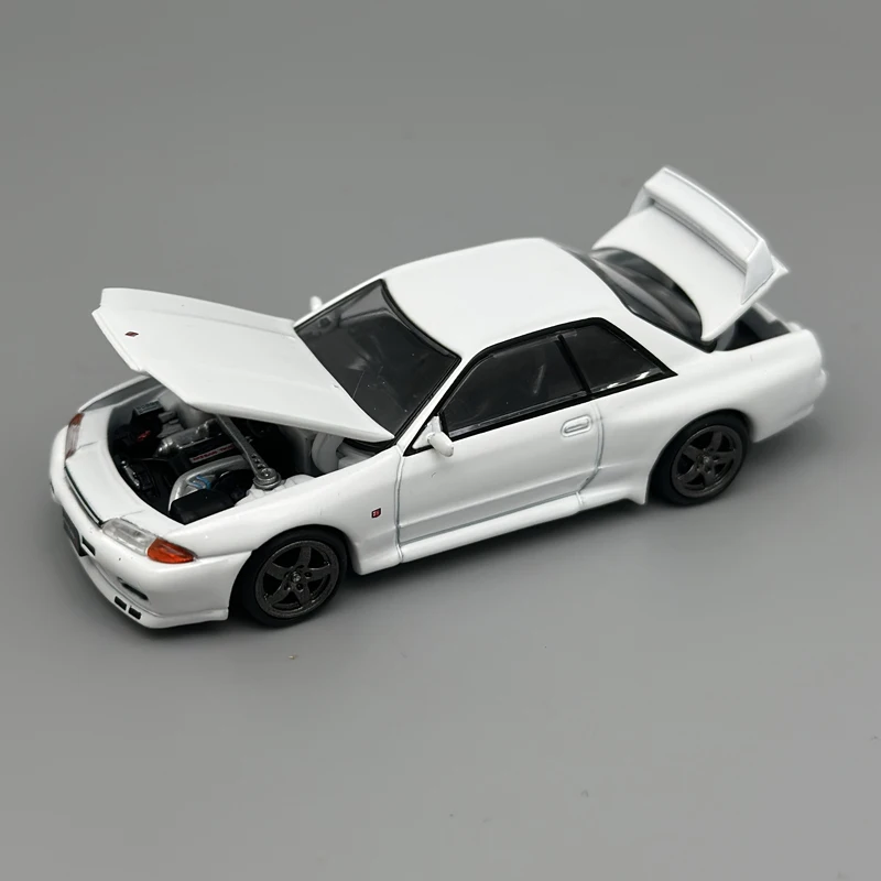 POPRACE 1:64 SKYLINE GTR R32 White Alloy Car Model PR640157
