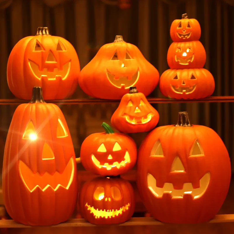 Lumières en forme de citrouille d'Halloween - Lanterne en forme de citrouille à LED - Fonctionne à piles - Changement de couleur - Accessoires de décoration pour Halloween (A+B