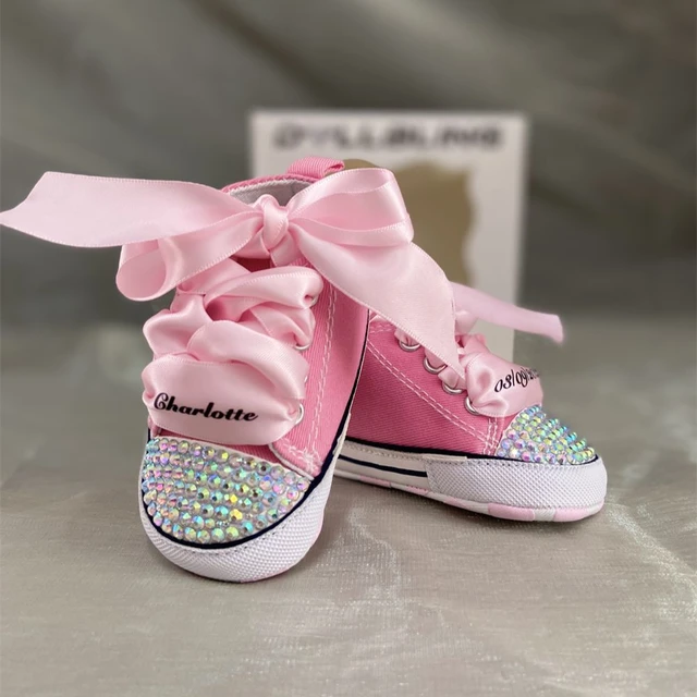 Caja personalizada chupete y zapatillas rosa