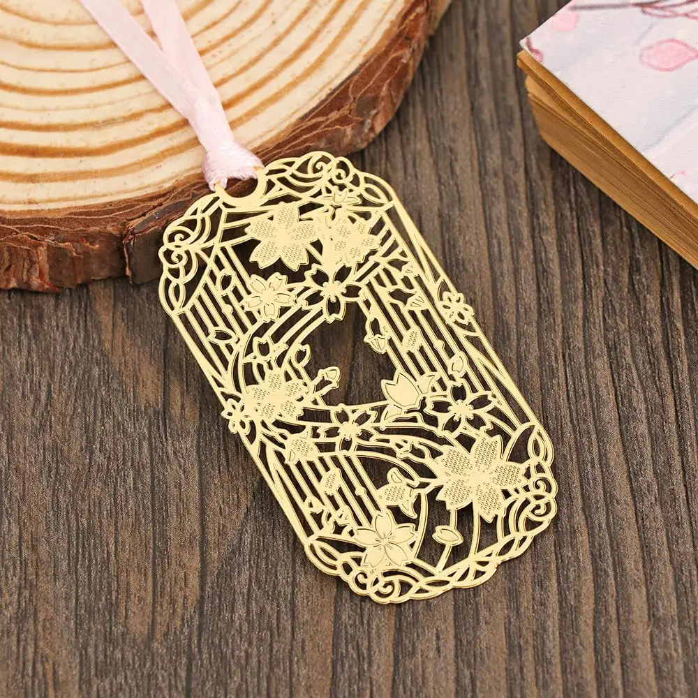 Stationery Book Holder Apricot Leaf Metal Bookmark Tassel Chinese Style