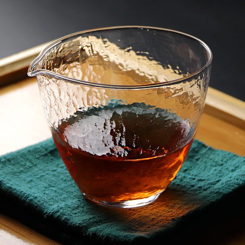 https://ae01.alicdn.com/kf/S01639f3204644950a4342b02e77590e6Z/Japanese-style-Grass-Mug-for-Tea-Irregular-Hammer-Pattern-Wine-Glasses-Whiskey-Glass-Coffee-Cup-Crystal.jpg