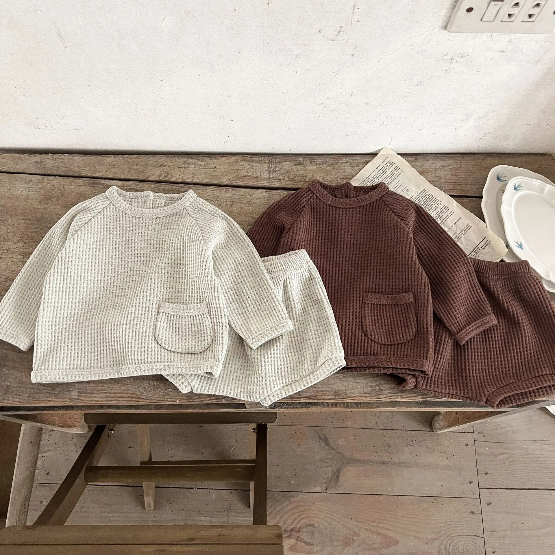 

2023 Solid Color Autumn Unisex Cotton Sets Soft Children Cloth Kids Clothes High Quality Fashion New toddler girl clothes