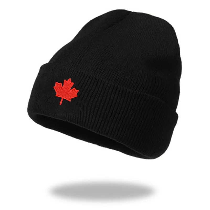 

Autumn Winter CA Red Maple Leaf Embroidered Knitted Acrylic Beanies Hat Men and Women Casual All Match Warm Wool Cold Caps W125