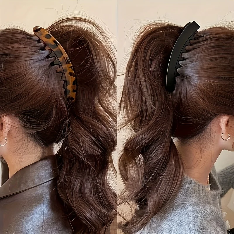 랜덤 색상의 바나나 헤어핀 7종 세트, 자연스러운 볼륨을 더해주는 트렌디한 대형 하이 포니테일 클립, 뒷머리에 끼워서 미끄러지지 않는 톱니형 바나나 클립