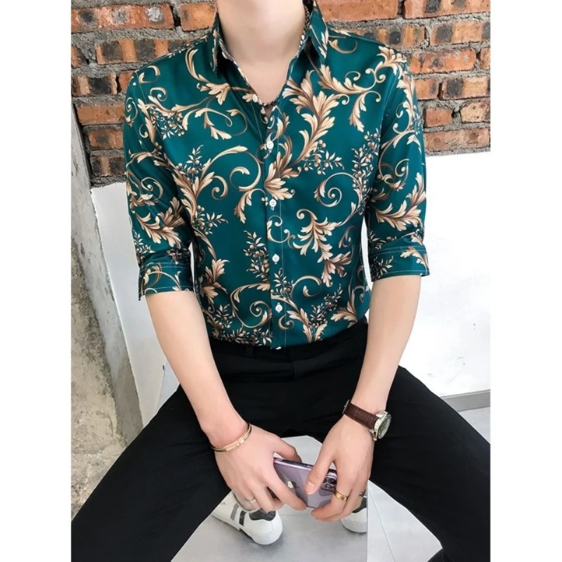 2024 New Korean Edition Casual and Handsome Versatile Fashion Button Printed Middle Sleeve Breathable Slim Fit Men's Shirt Top