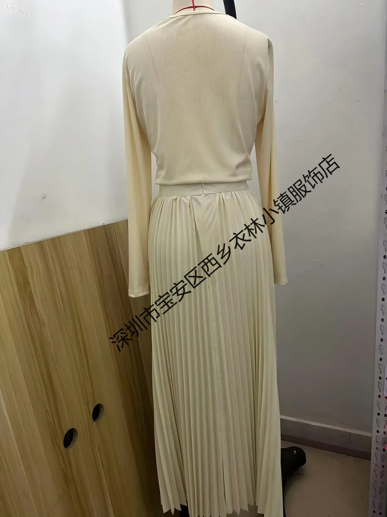 Women Dresses 2026 elegant casual comfortable cream-colored chiffon sleeveless pleated long dress women's clothing vestidoes