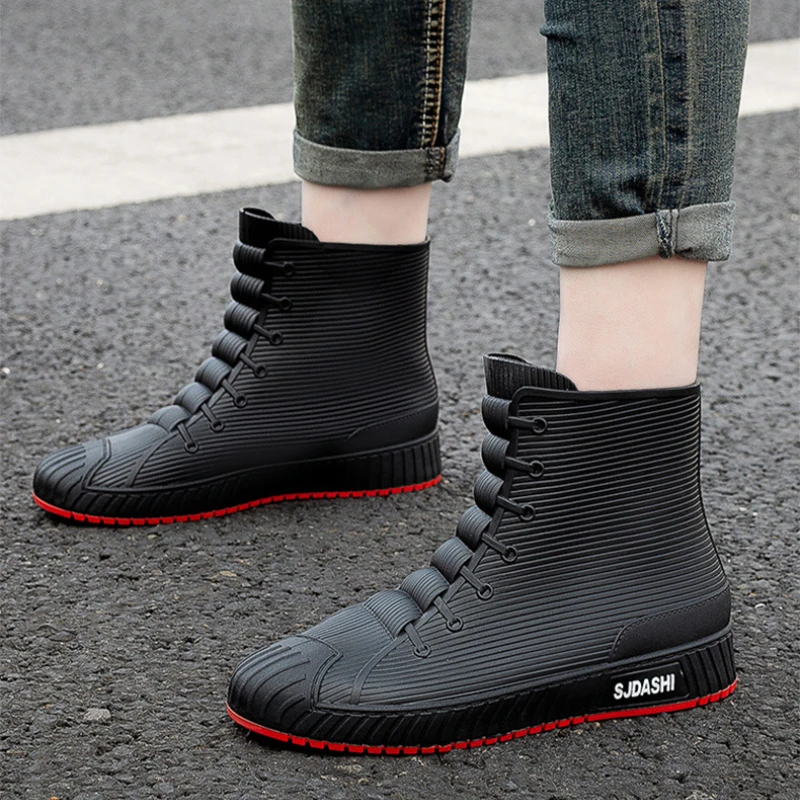 Rain Boots for Couples Rubber Shoes Waterproof Ankle Galoshes Husband Fishing Boots Garden Work Safety Shoes Insulated Footwear