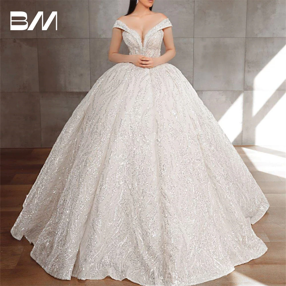 

Elegant Cap Sleeve Embroidered Wedding Gown For Bride To Be Button Closure Luxury Women Bridal Gown Tailored Bride Dresses