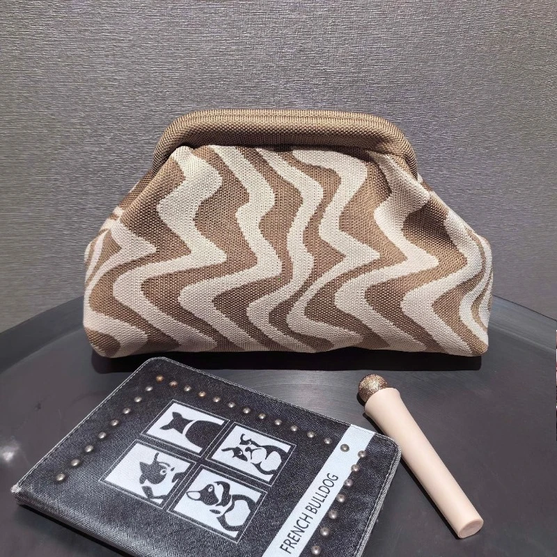 2025 NEW Ladies Beach Shoulderbag Vintage Letter Crochet Knitted Tote Crochet Cord Fabric Shopping Bag Unclosed Unlined Purse 10