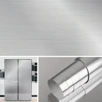 วอลเปเปอร์ติดด้วยตนเองสีเงินขัดเงาขนาด 40 ซม. ทนไฟและกันน้ําตู้เย็นที่ทันสมัยห้องนั่งเล่นเคาน์เตอร์ครัว 4