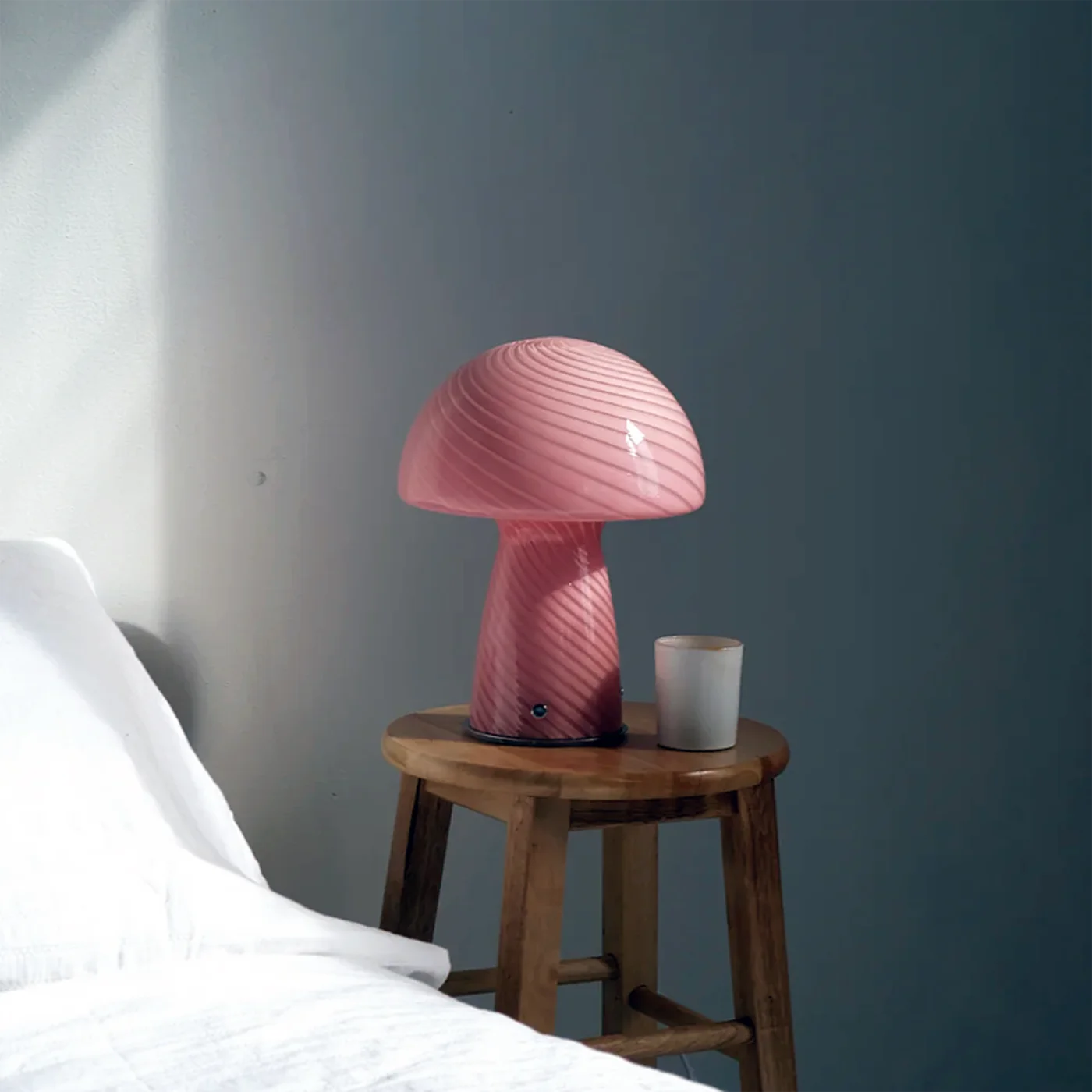 Description Picture 6 of itemRoom Decoration Mushroom Table Lamp Home and Decoration Led Light Bedroom Bedside Night Light Room Decor Lighting Desk Lamp