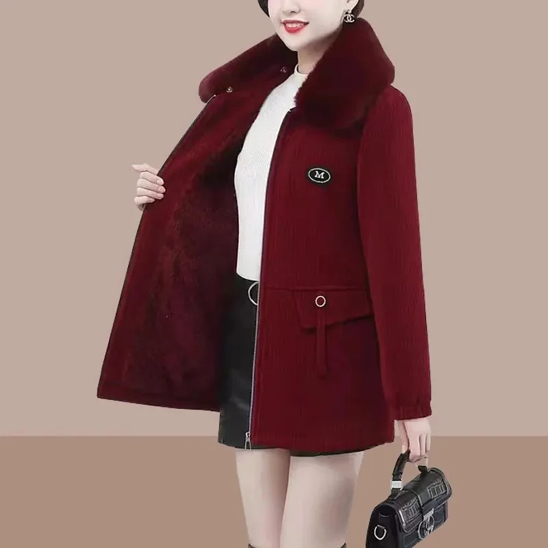 

Corduroy Coat Women 2024 New High-end Winter Plush Thickened Warm Mother's Outerwear Autumn and Winter Lapel Cotton Jacket