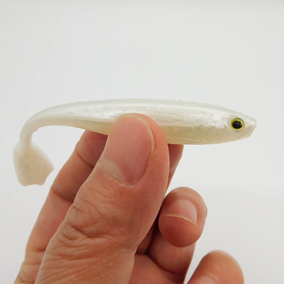 Slide image 270d558bd476431f95aae67cd75fdaf6