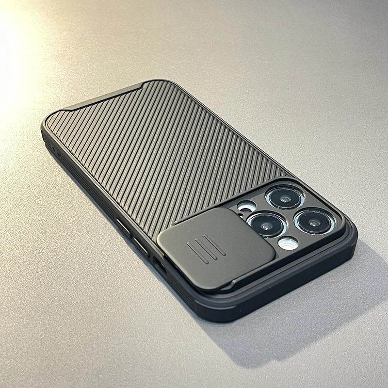 Deluxe Slide Camera Lens Protector with MagSafe Compatibility