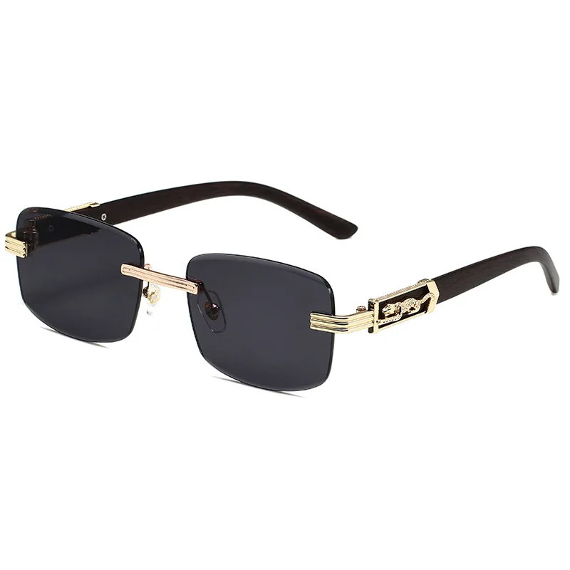 2023 New Wood Grain Foot Leopard Head Diamond Cut Edge Sunglasses Vintage Trend Street Shot Sunglasses SUANGLASSE_voghion.com