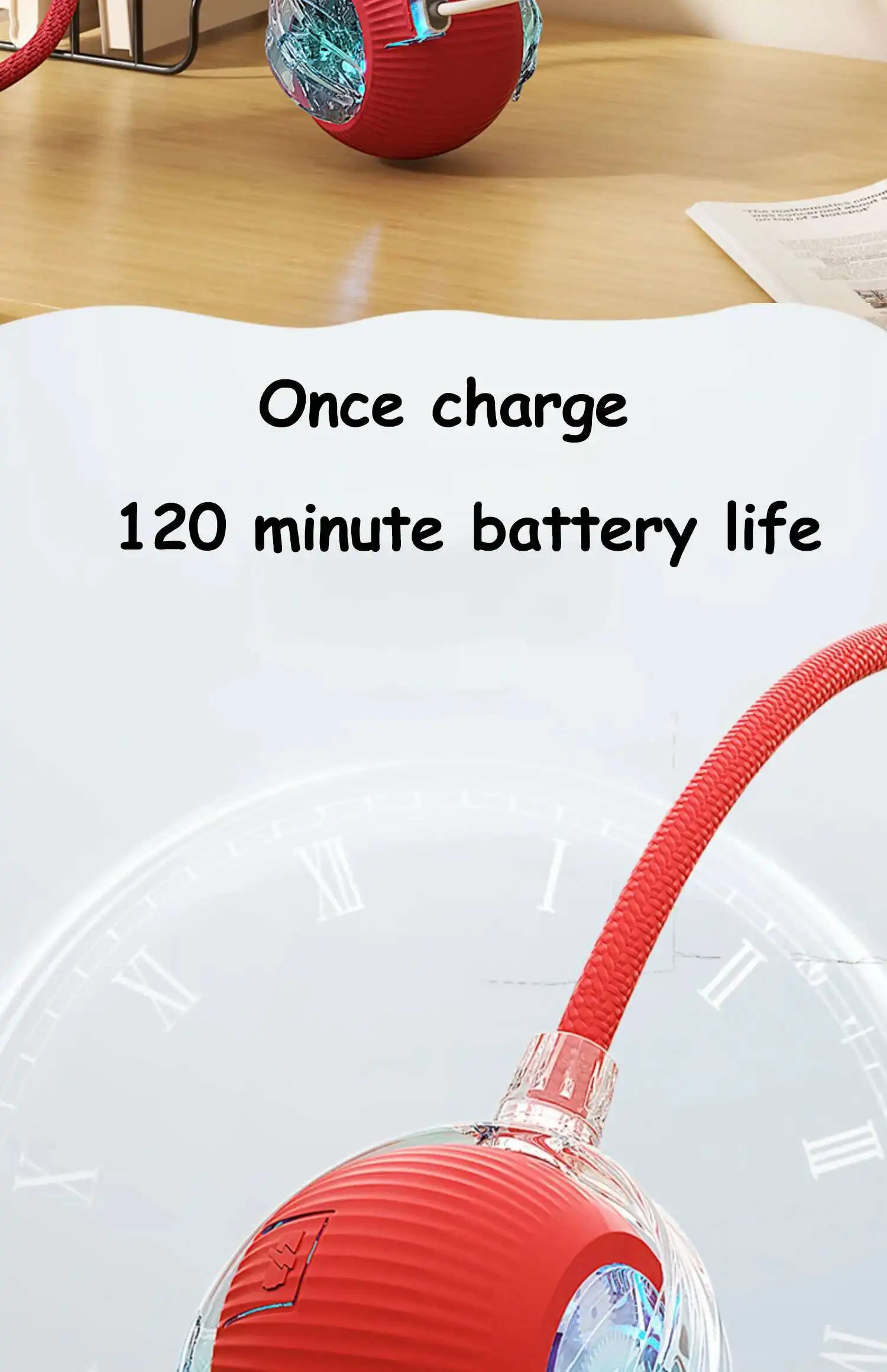 Automatischer, rollender Smart-Hundeball, der den internen Mechanismus zeigt.