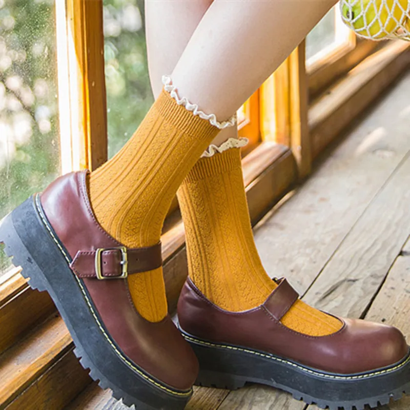 9-farbige japanische koreanische Mode Harajuku Retro Streetwear Kawaii süße Socken Damen Socken JK Lolita Spitze Rüschensocken Damen Gelb