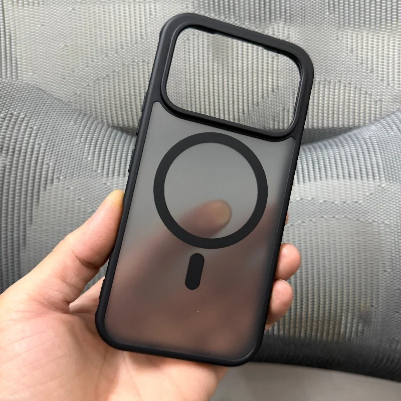 Magnetic Acrylic Protective Transparent Back Phone Case with Bumper