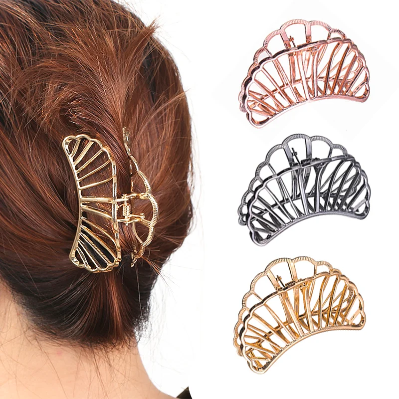 Fashion Metal Hollow-out Fan Hair Clip For Women Cute Cat Ponytail Hair Claw Geometric Shaped Hair Accessories