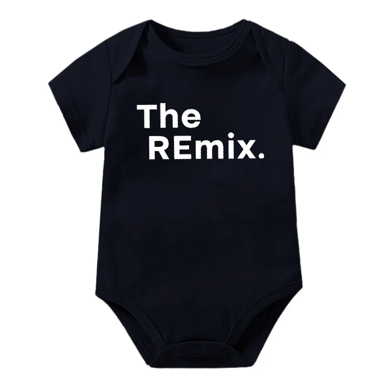 thumbnail image 1 of Conjunto familiar con letras creativas, camisetas a juego con estampado de The Original/ENcore/REmix, Mic-DRop, papá, mamá, hermanos, mamelucos para bebés, 1 of 5