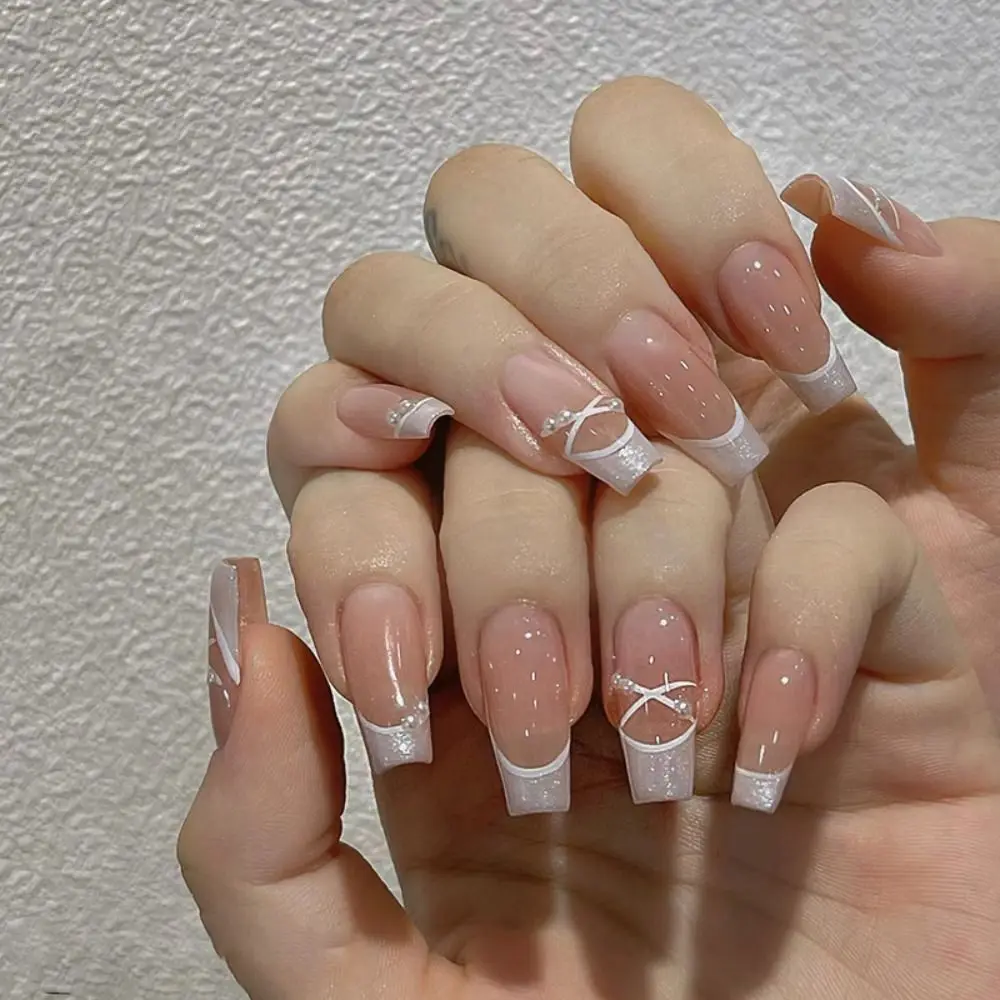 Medium French Tip Acrylic Nails