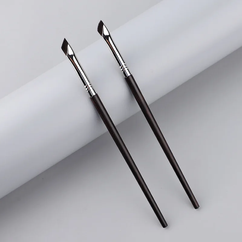 Upgrade Blade Eyeliner Brush Ultra Thin Fine Angle Flat Eyebrow Brush Under The Eyes Place Makeup Brush Precise Detail Brush 3