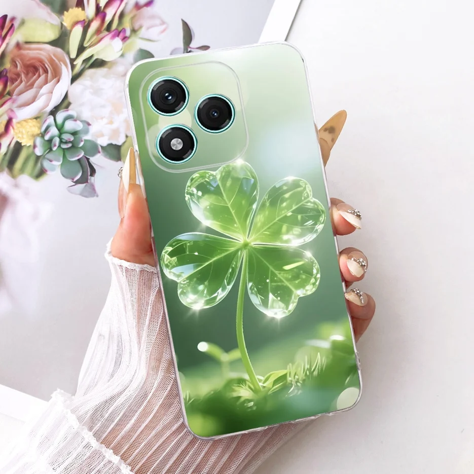Stylish Clover Lotus Painted Soft Silicone Case