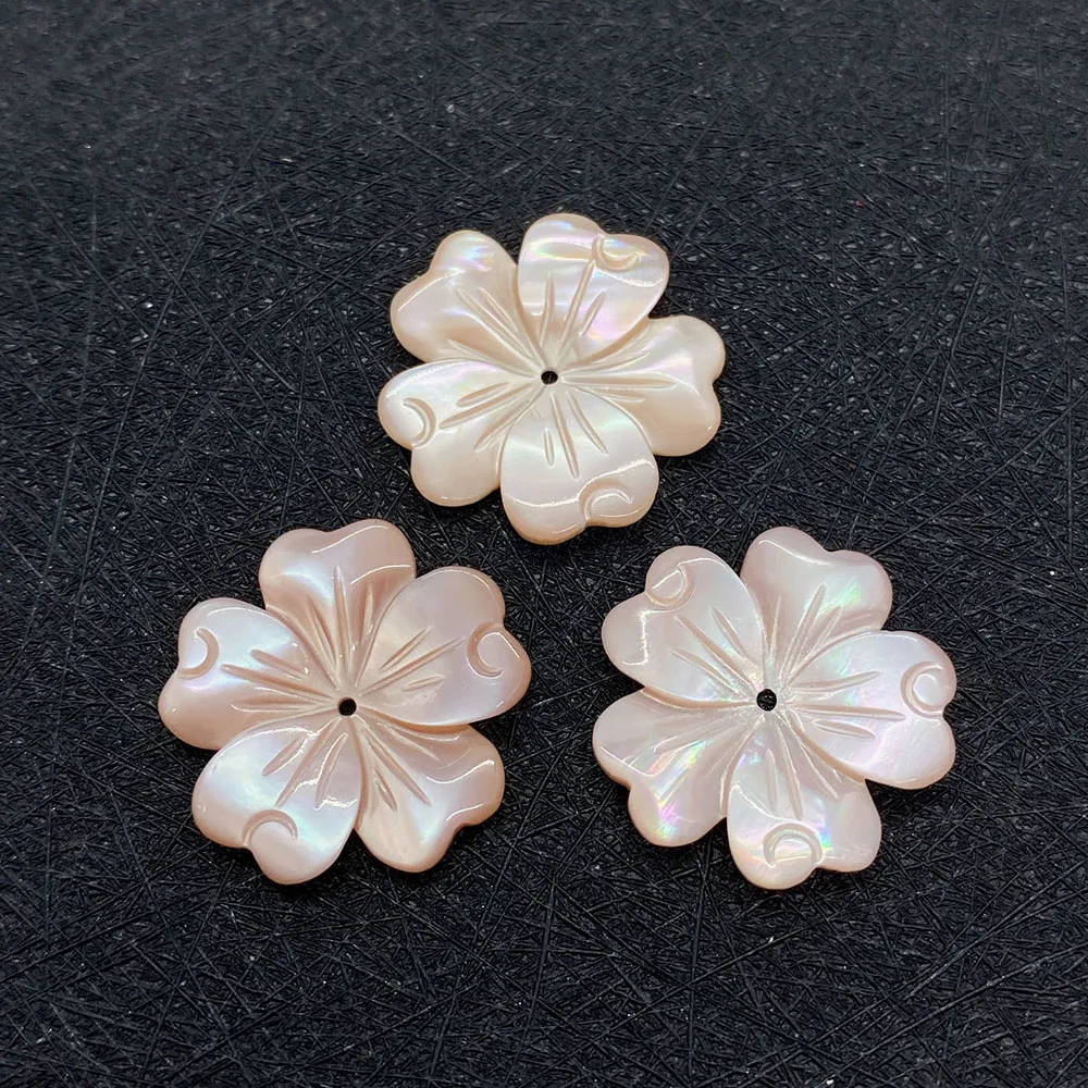 

Natural Carved Shells Pendants Mother of Pearl Five Petals Shell Flower Charms For Jewelry Making Earrings DIY Beads Accessories