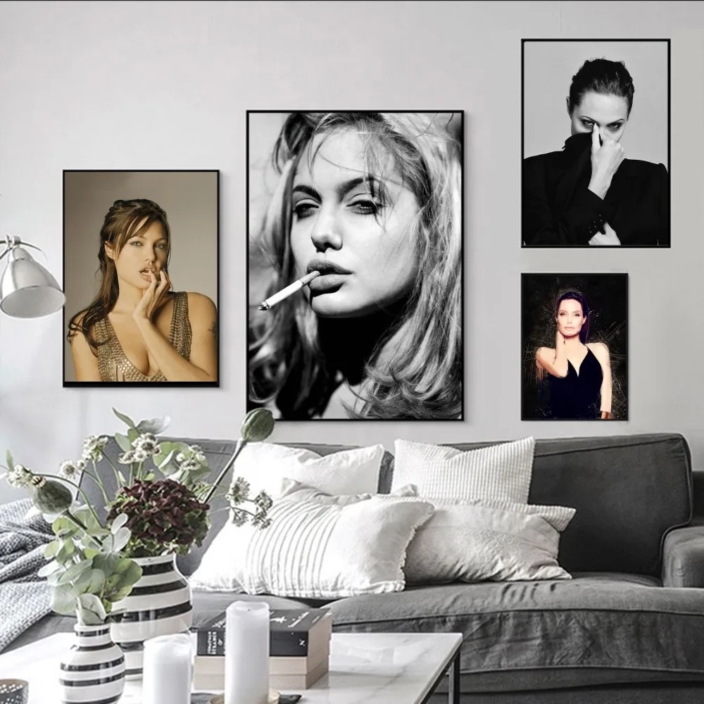 

A-angelina J-Jolie Vintages Poster Self-adhesive Art Poster Retro Kraft Paper Sticker DIY Room Bar Vintage Decorative Painting