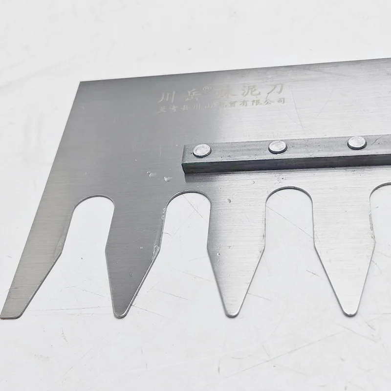 Left Rake Tooth Plastering Trowel Wood handle Carbon steel blade Length 300 mm Groove Depth 50mm Floor Tile Laying