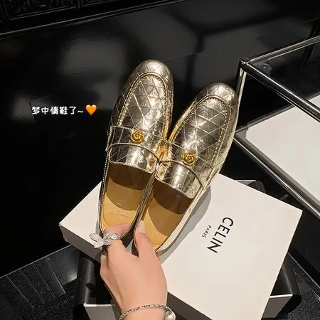 Genuine Leather Camellia Flower Loafers for Women's 2024 Spring New Thick Sole Single Shoe Buckle British Small Leather Shoes