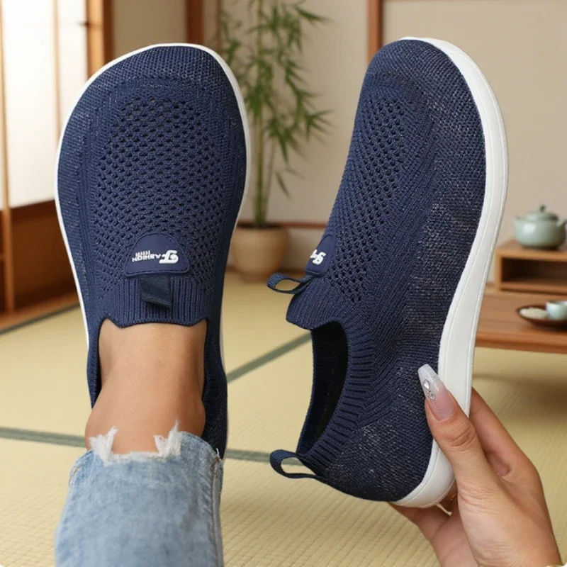 Women's Breathable Flat Shoes Fashionable Lightweight Soft Soled Walking Shoes Lazy People Minimalist Sleeve Mouth Mesh Loafers