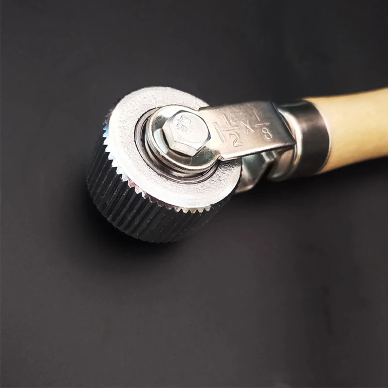 Car Tire Repair Kit Roller Auto Patch Roller Motorcycle Wheel Repair with Wooden Handle Tire Repairing Tool for Cars Accessories