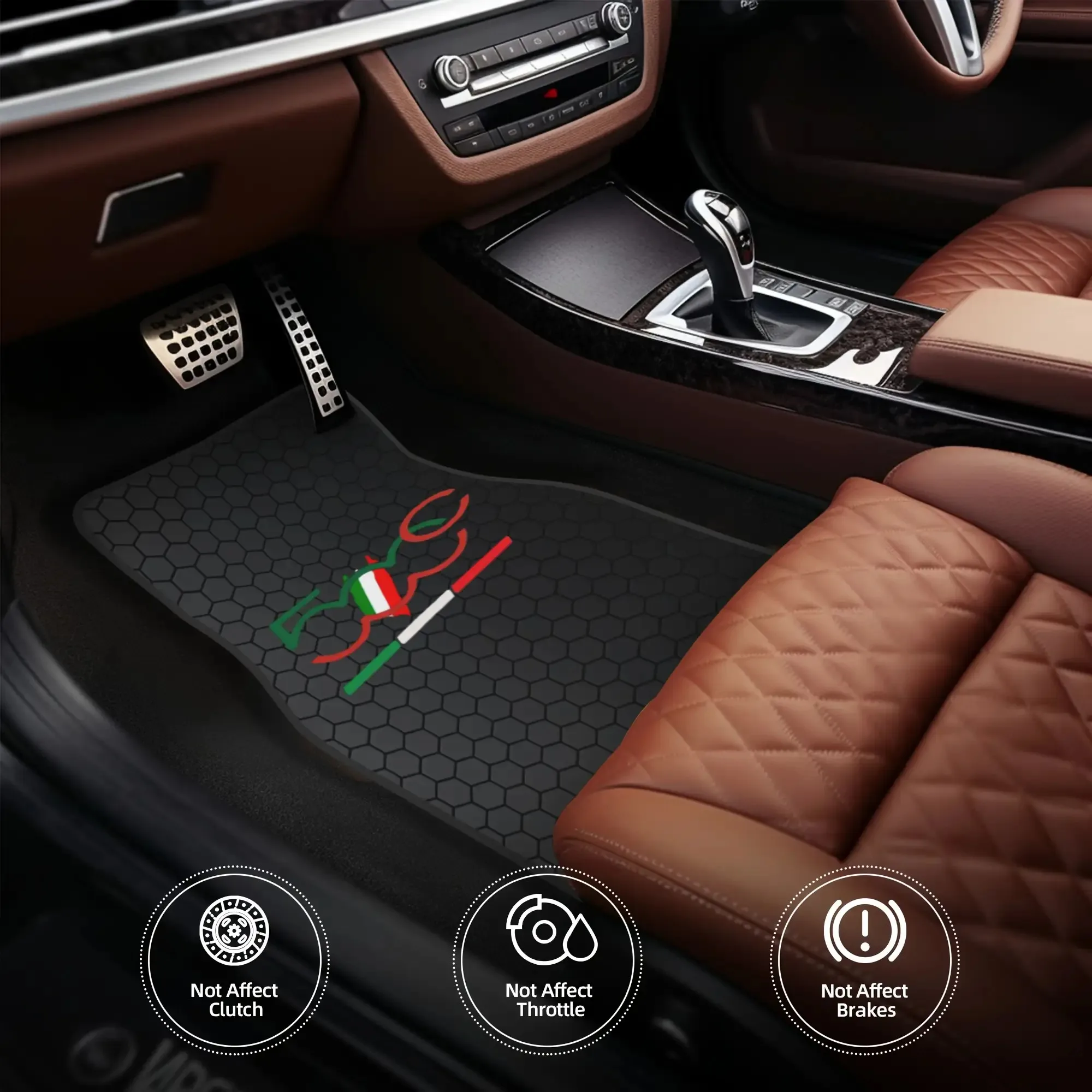 Set di quattro tappetini geometrici in stile italiano adatti per FIAT 500C | Poliestere resistente di tipo universale, elegante e autoportante