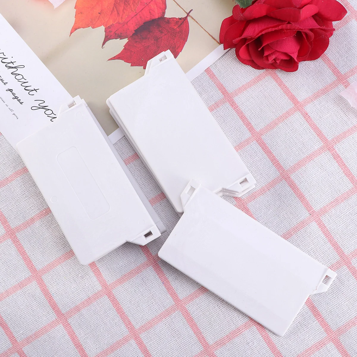 Roller Blind Accessories Vertical PVC Fittings White Bottom Weights Slats Window Blinds