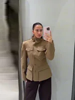 Blazer Manteau Femme Coupe Ajustée Col Montant Épaulettes Poches à Rabat Boutonnage Simple Printemps 2026 1