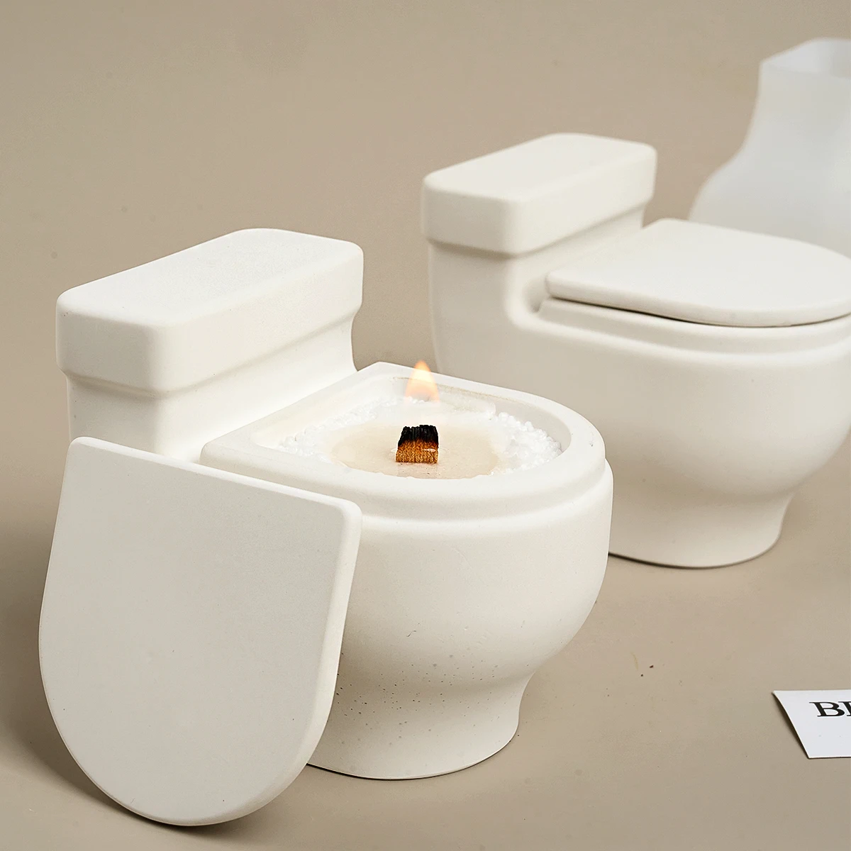 Silicone Mold Fun Toilet Plaster Craft Mold 3D Toilet Shape Storage Box Scented Candle Cup Flower Pot Silicone Mold DIY Home Funny Ornaments