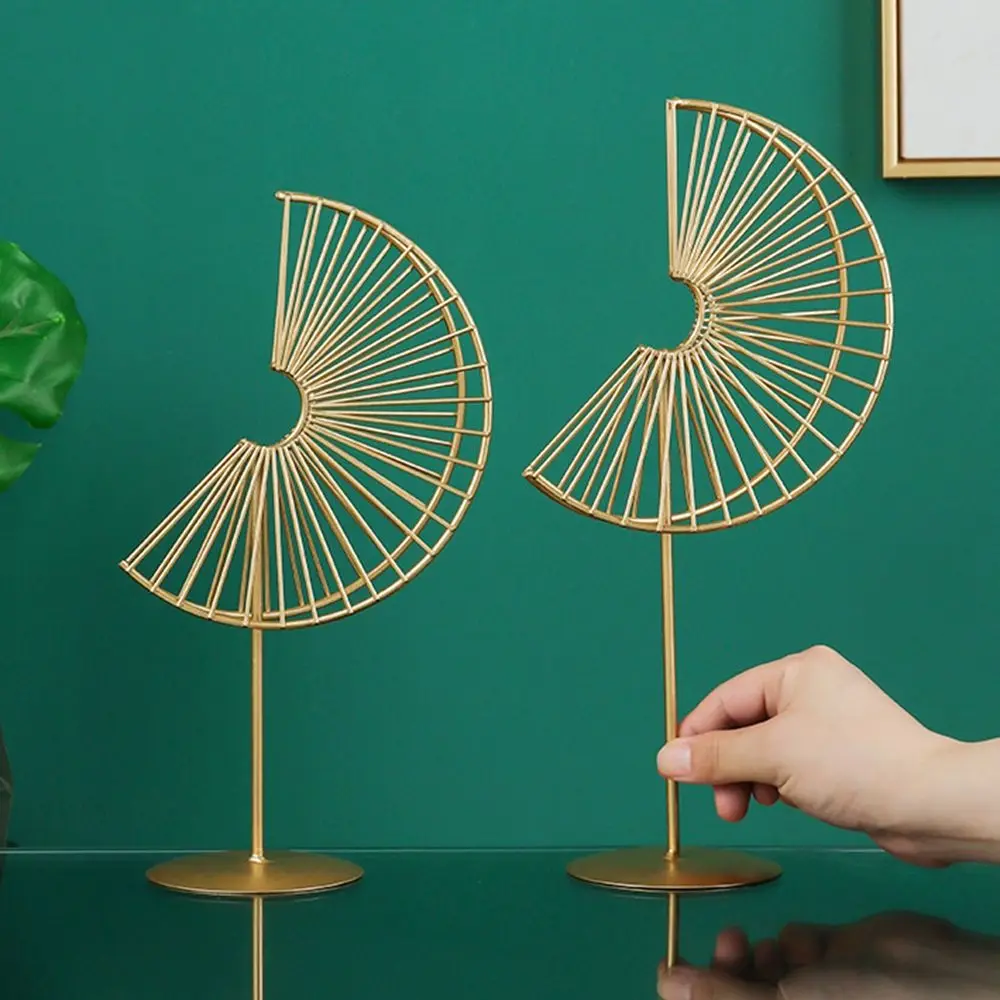 ModernOrnamentsSculptureOrnamentsLivingRoomMetalHomeDecoration