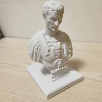 Статуя Julius Caesar, держатель для ручек, органайзер, креативный держатель для ручек и карандашей, декоративный контейнер для карандашей, подставка для ручек для учителей, подарок — изображение 5