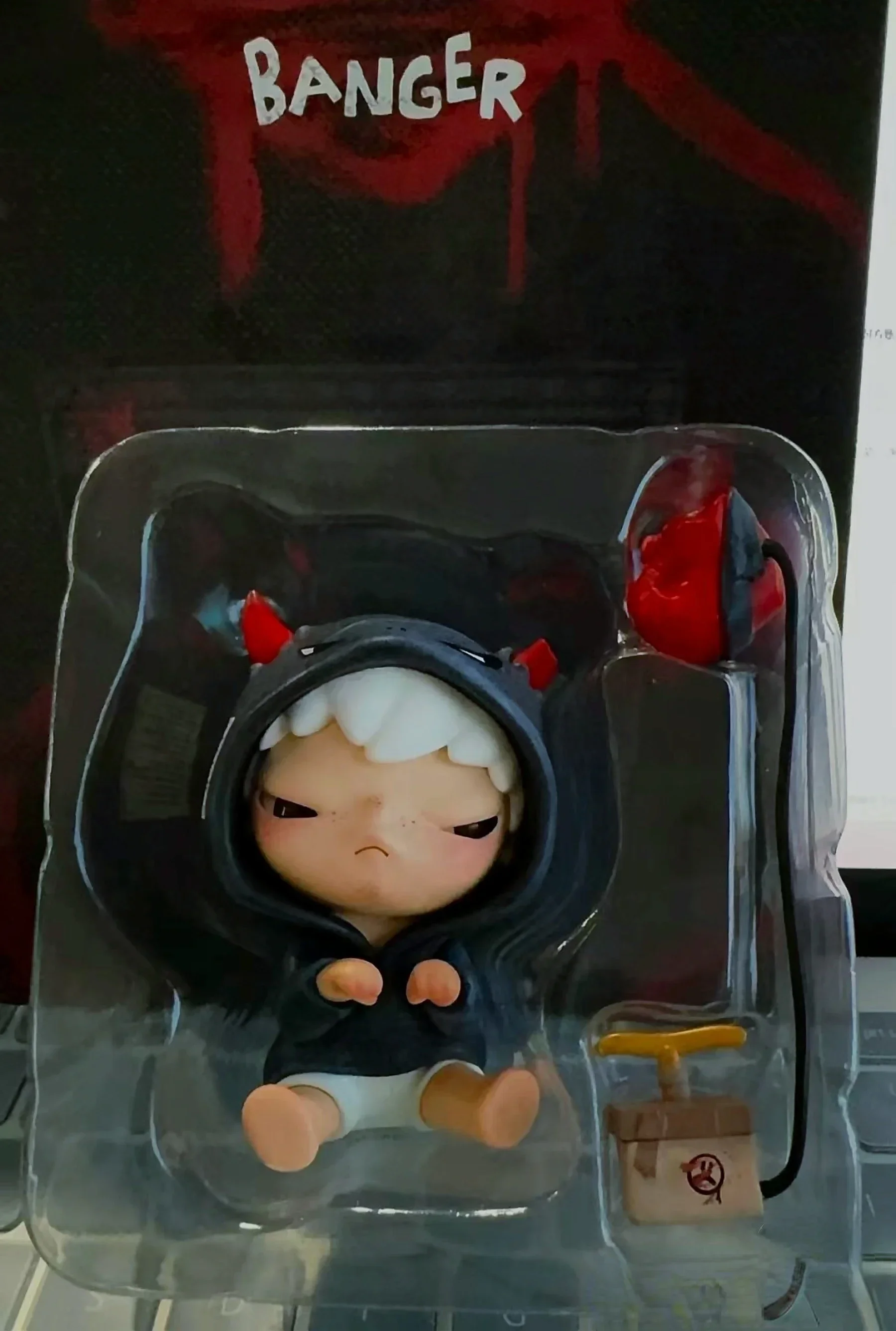 Symbiosis Hirono Banger Figure Ghost Doll Blue Cloth Red