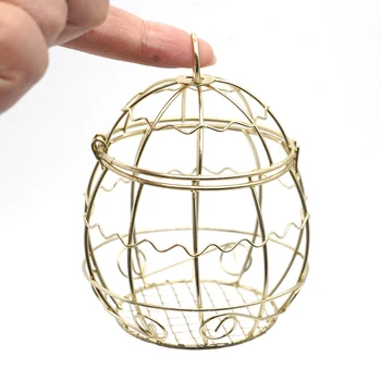 1pcs Mini Metal Gold Bird Cage Outdoor Hummingbird Feeders Garden Lawn Window Patio Outside Candy Cage Decorations Bird Supplies
