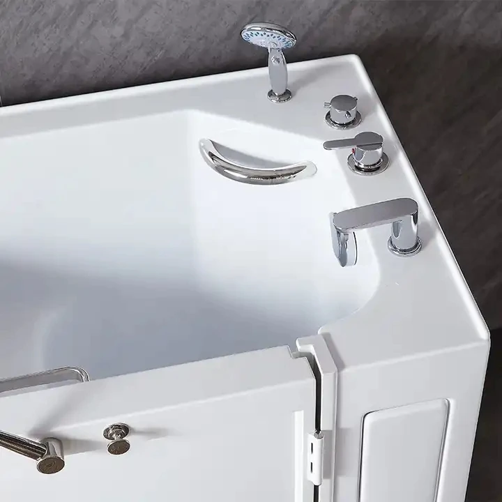 Acrylic water massage bathtub for old people and disable people 2