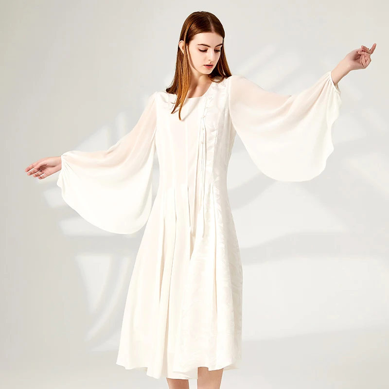 

Silk Dark Jacquard White Asymmetric Neckline Long Sleeve Pearl Hole Decorative Silk Dress AY230