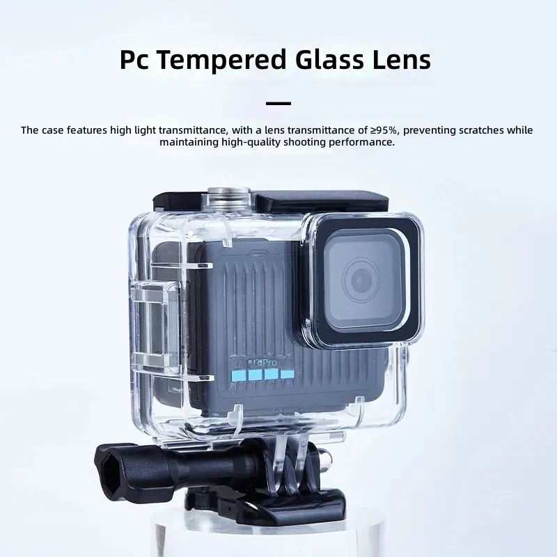 Étui étanche pour GoPro Hero 4K 60M fixé sur un support de guidon avec vis de serrage