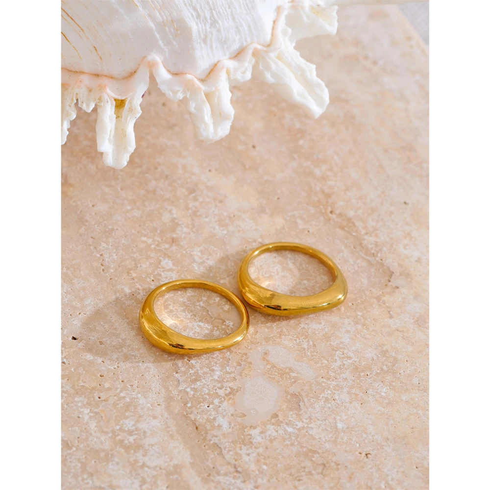 Yhpup Minimalist Ring