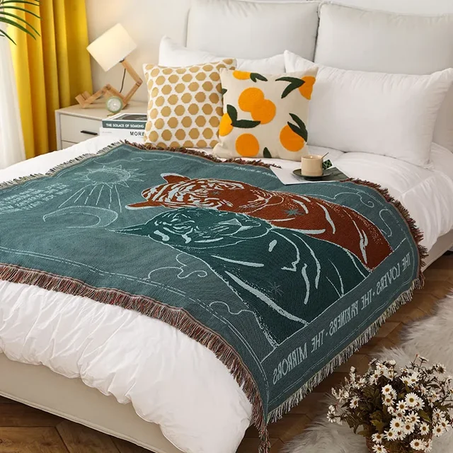 AA6I2877.jpg_640x640q90.jpg_,webp