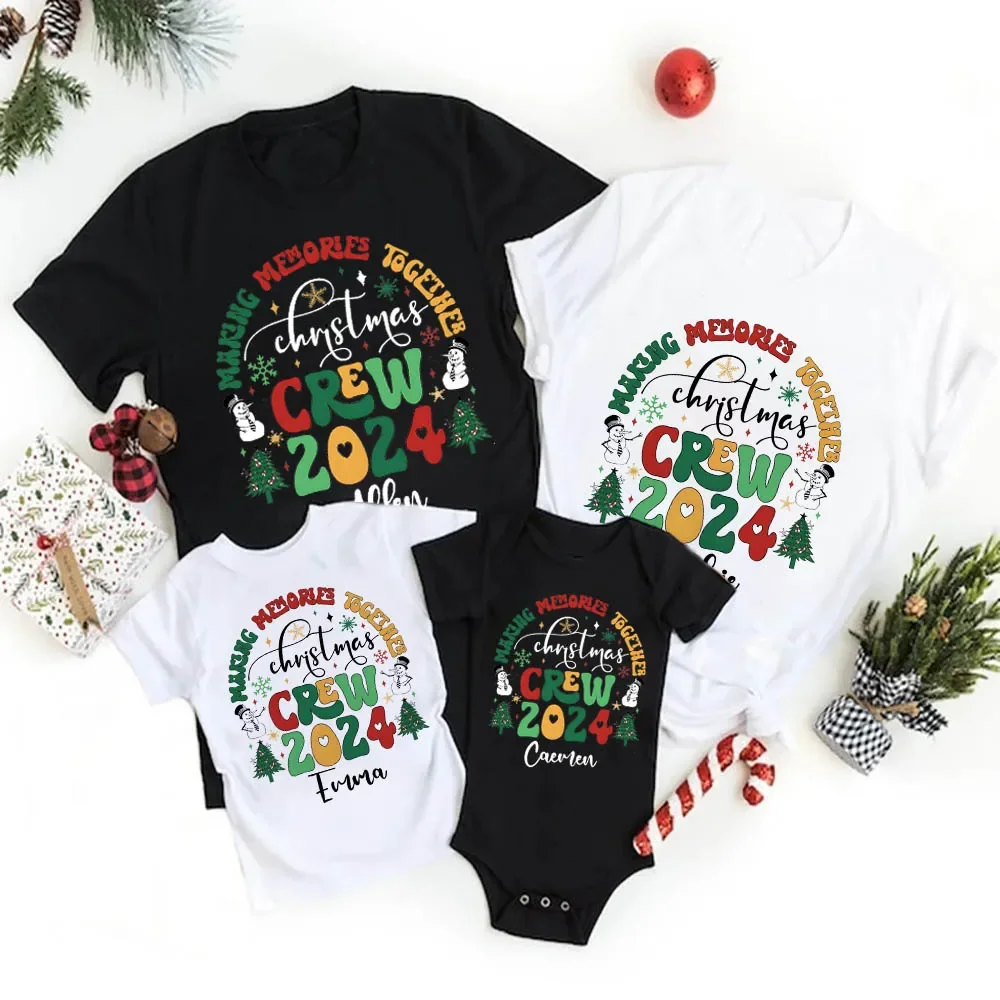 thumbnail image 2 of Camisetas personalizadas con el lema "Creando recuerdos juntos", camisetas personalizadas con nombre, atuendo navideño para la familia, camiseta navideña a juego para la familia, 2 of 5