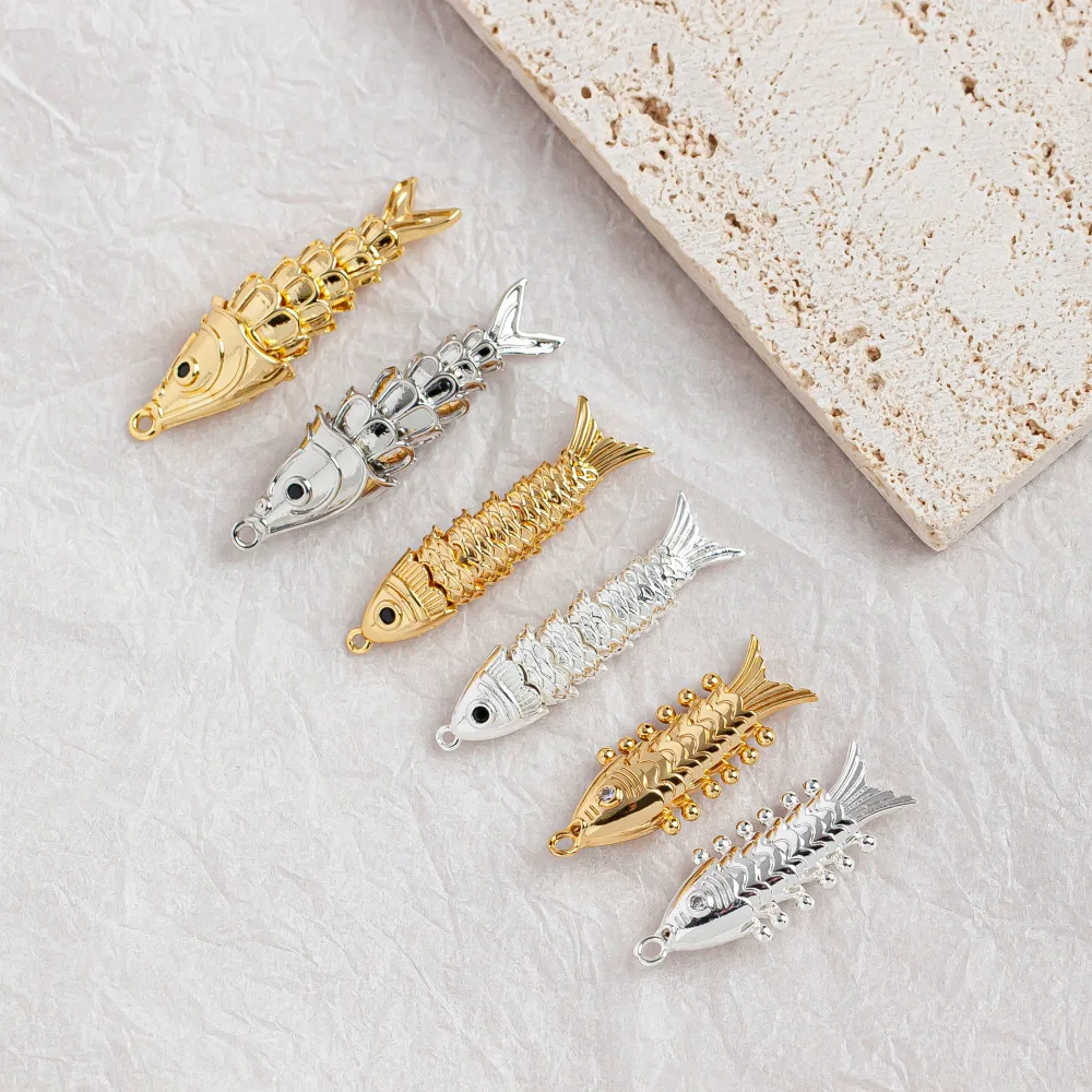 Copper Plated Gold Fish Pendant for DIY Handmade Jewelry with Electroplated Color Retention